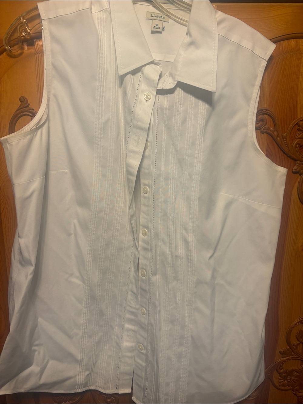 L.L. Bean White Sleeveless Pin-Tuck Button-Down Shirt